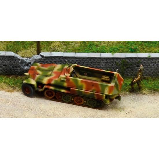 1/72 Battle of Normandy Sainte-Mere-Eglise 6 June 1944 1/72 Battle of Normandy Sainte-Mere-Eglise 6 June 1944