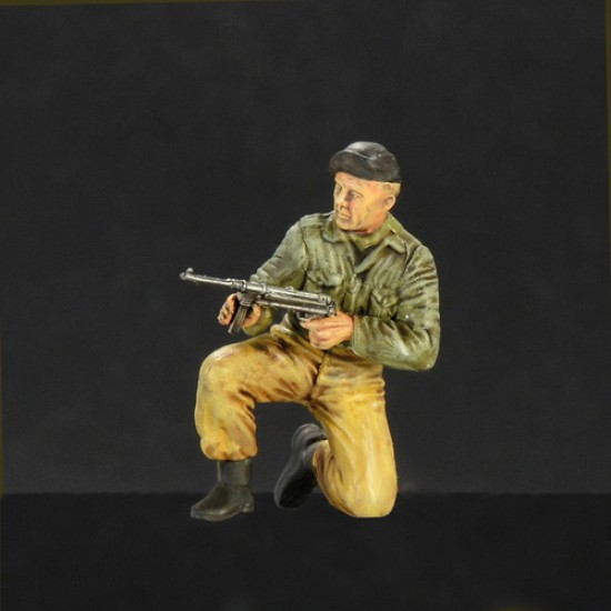 1/35 Partisans (ESCI Moulds) 1/35 Partisans (ESCI Moulds)