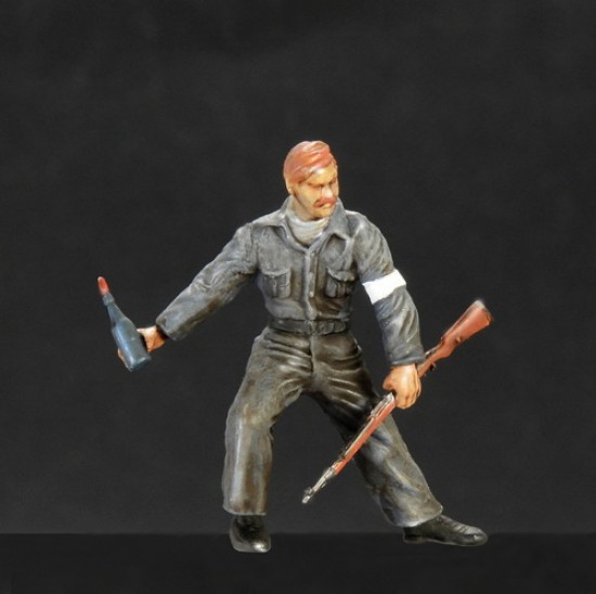 1/35 Partisans (ESCI Moulds) 1/35 Partisans (ESCI Moulds)