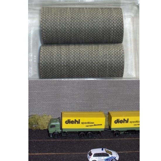 1/160 - 1/35 Street/Wall Material Roll #Grey (2 rolls, Dimensions: 100 x 10cm) 1/160 - 1/35 Street/Wall Material Roll #Grey (2 rolls, Dimensions: 100 x 10cm)