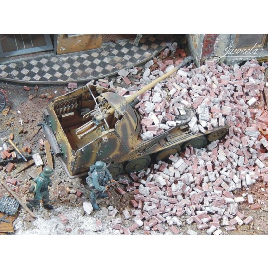 1/35 Bricks Ruins/Debris with Mortar Droppings - Dark Gray & Dark Brick-Red (Ceramic) 150g 1/35 Bricks Ruins/Debris with Mortar Droppings - Dark Gray & Dark Brick-Red (Ceramic) 150g