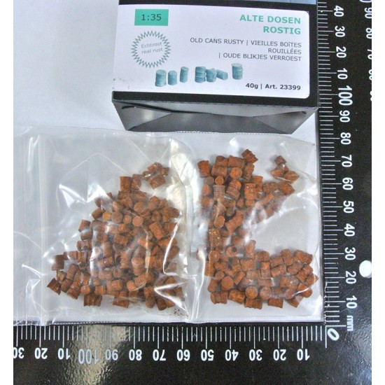 1/32, 1/35 Old Cans Rusty (40g) 1/32, 1/35 Old Cans Rusty (40g)