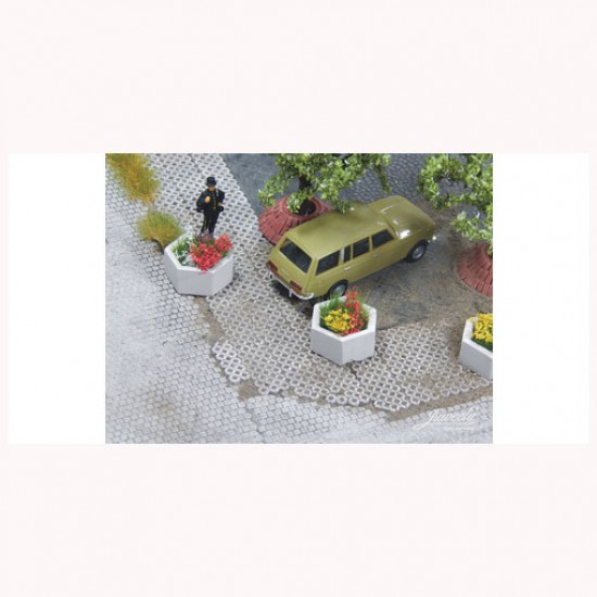 1/87 (HO scale) Plant Box Concrete - Hexagon (5pcs) 1/87 (HO scale) Plant Box Concrete - Hexagon (5pcs)