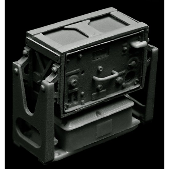 1/35 Fu2/Fu15 Radio (Resin+PE) 1/35 Fu2/Fu15 Radio (Resin+PE)
