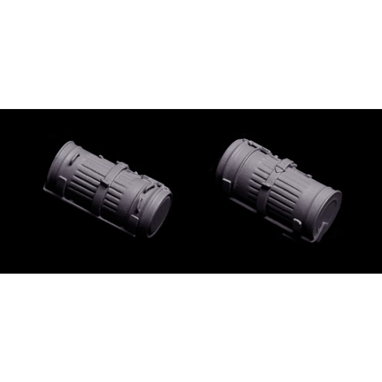 1/35 German Gas Mask Canister with Vehicle Mount 1/35 German Gas Mask Canister with Vehicle Mount