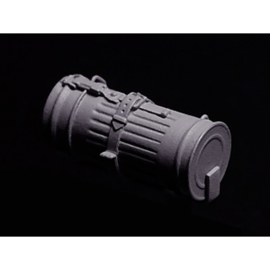 1/35 German Gas Mask Canister with Vehicle Mount 1/35 German Gas Mask Canister with Vehicle Mount