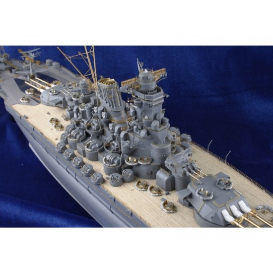 1/350 New Yamato Super Detail-Up Set (Deluxe Pack) for Tamiya #78025 kit 1/350 New Yamato Super Detail-Up Set (Deluxe Pack) for Tamiya #78025 kit