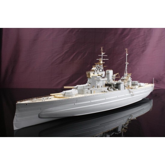 1/350 HMS Queen Elizabeth DX Detail set (PE+Barrels+Wooden Deck) for Trumpeter kit