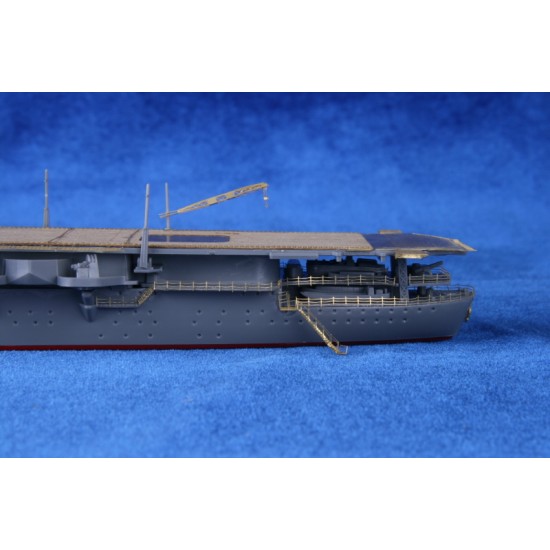 1/700 IJN Aircraft Carrier SHOKAKU Wooden Deck for Tamiya kit 1/700 IJN Aircraft Carrier SHOKAKU Wooden Deck for Tamiya kit