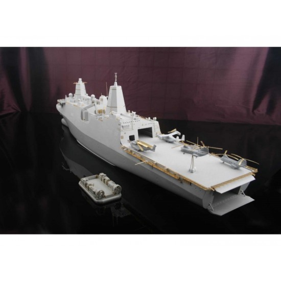 1/350 LPD-21 New York Detail-up Parts for Trumpeter kit (Photo-Etched + Metal parts) 1/350 LPD-21 New York Detail-up Parts for Trumpeter kit (Photo-Etched + Metal parts)