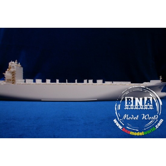 1/700 Container Ship Colombo Express Detail-Up Parts (for Revell kit) 1/700 Container Ship Colombo Express Detail-Up Parts (for Revell kit)
