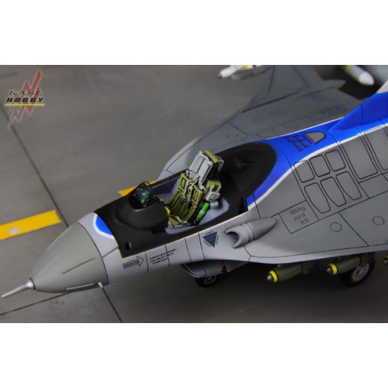 Egg Plane F-16 Fighting Falcon ACES ll Ejection Seat for Freedom/Hasegawa kits Egg Plane F-16 Fighting Falcon ACES ll Ejection Seat for Freedom/Hasegawa kits