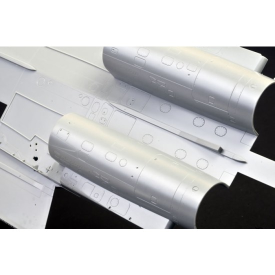 1/48 Sukhoi Su-33 Flanker D 1/48 Sukhoi Su-33 Flanker D