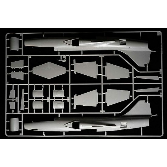 1/48 Italian Air Force F-104G/S Asa/m Starfighter 1/48 Italian Air Force F-104G/S Asa/m Starfighter