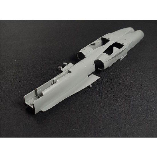 1/48 F/A-18C Hornet VFA-27 Royal Maces 1/48 F/A-18C Hornet VFA-27 Royal Maces