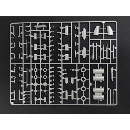1/48 F/A-18C Hornet VFA-27 Royal Maces 1/48 F/A-18C Hornet VFA-27 Royal Maces