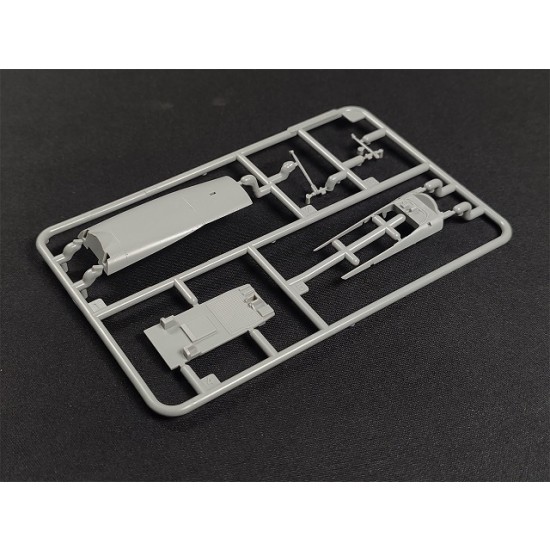 1/48 F/A-18C Hornet VFA-27 Royal Maces 1/48 F/A-18C Hornet VFA-27 Royal Maces