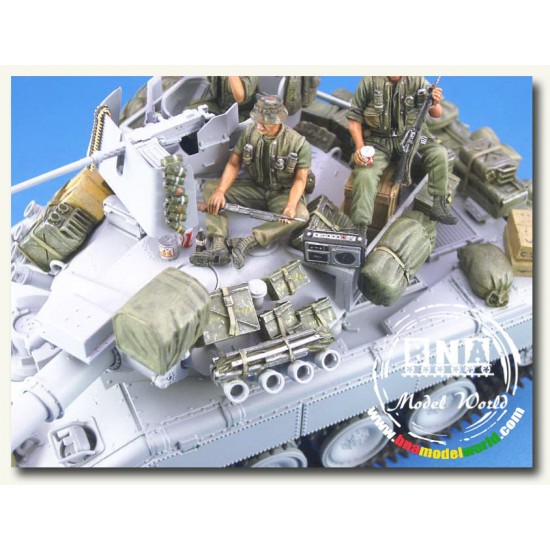 1/35 M551 Sheridan Light Tank Accessories Set (Vietnam) (figures Not included) 1/35 M551 Sheridan Light Tank Accessories Set (Vietnam) (figures Not included)