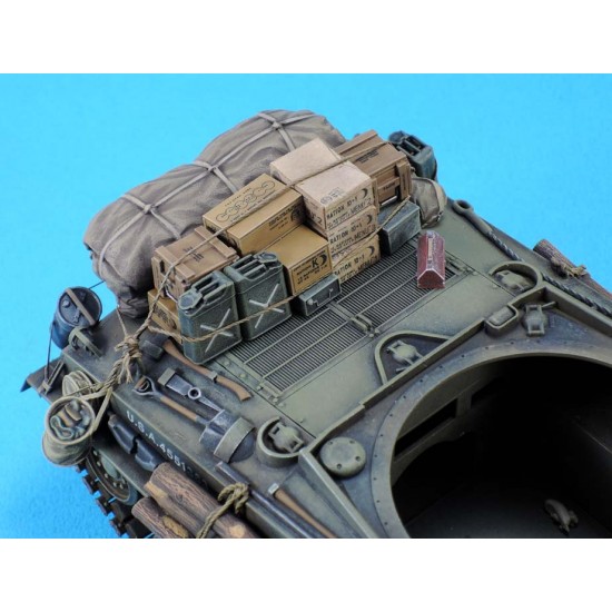 1/35 WWII M4A3e8 Sherman 1945 Update Set w/HVSS Suspension (75 Resin+43 PE) 1/35 WWII M4A3e8 Sherman 1945 Update Set w/HVSS Suspension (75 Resin+43 PE)