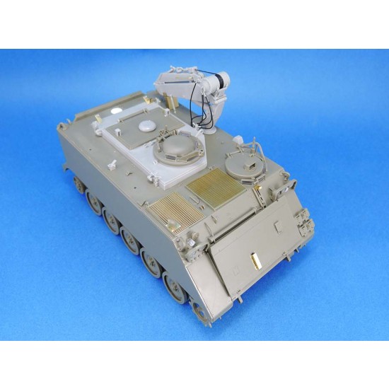 1/35 M113 Fitter Conversion set for AFV Club M113s kits 1/35 M113 Fitter Conversion set for AFV Club M113s kits