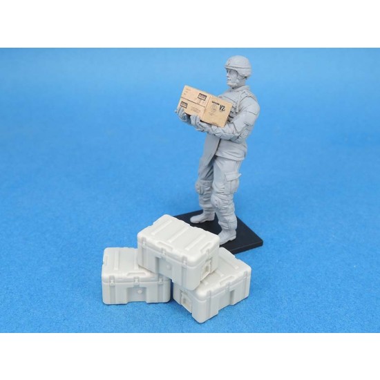 1/35 Military Weapon Case II (12pcs) 1/35 Military Weapon Case II (12pcs)