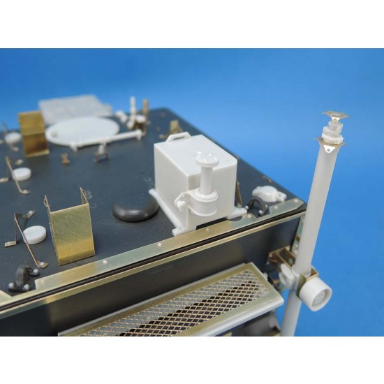 1/35 M1068A3 Conversion set for Tamiya M577 kits 1/35 M1068A3 Conversion set for Tamiya M577 kits