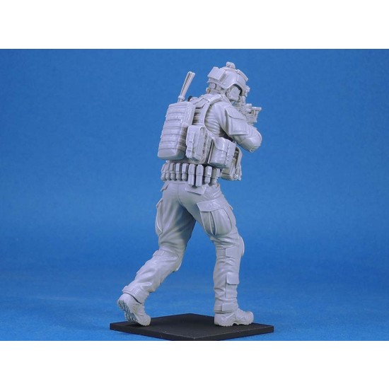 1/16 US Navy Seal Team Operator (1 Figure) 1/16 US Navy Seal Team Operator (1 Figure)