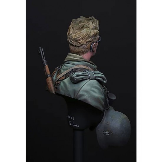 1/10 German 6th Army, Stalingrad 1942 Bust 1/10 German 6th Army, Stalingrad 1942 Bust