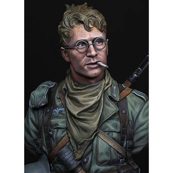 1/10 German 6th Army, Stalingrad 1942 Bust 1/10 German 6th Army, Stalingrad 1942 Bust