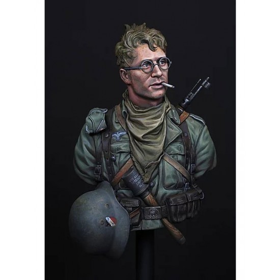 1/10 German 6th Army, Stalingrad 1942 Bust 1/10 German 6th Army, Stalingrad 1942 Bust