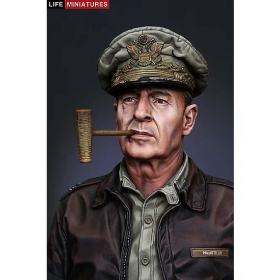 1/10 UN Supreme Commander Gen. Douglas MacArthur Bust 1/10 UN Supreme Commander Gen. Douglas MacArthur Bust
