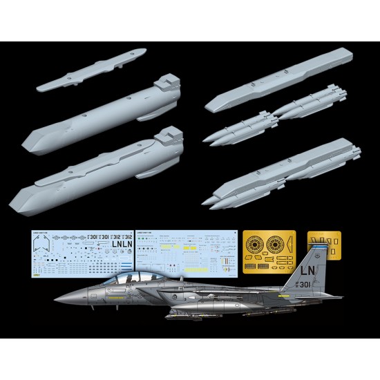 1/48 McDonnell Douglas F-15E Strike Eagle 1/48 McDonnell Douglas F-15E Strike Eagle