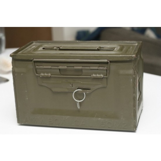 1/35 WWII US Army .50 M2 Ammunition Ammo Box - Closed (6pcs) 1/35 WWII US Army .50 M2 Ammunition Ammo Box - Closed (6pcs)