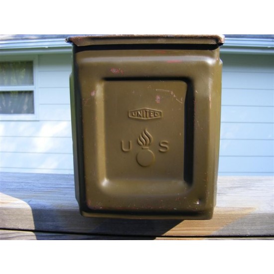 1/35 WWII US Army .50 M2 Ammunition Ammo Box - Closed (6pcs) 1/35 WWII US Army .50 M2 Ammunition Ammo Box - Closed (6pcs)