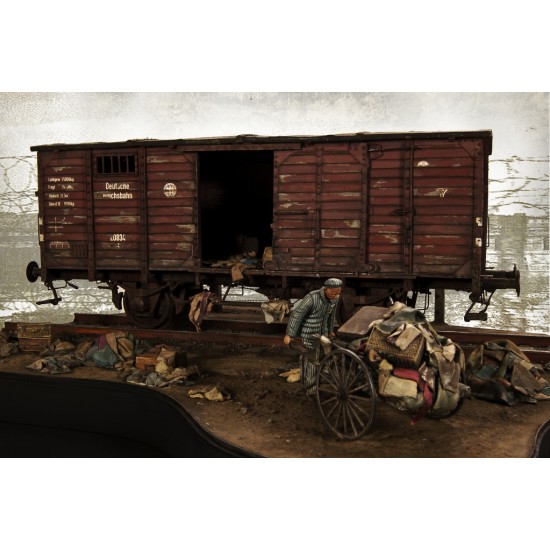 1/35 German G10 Covered Wagon (Full kit) 1/35 German G10 Covered Wagon (Full kit)
