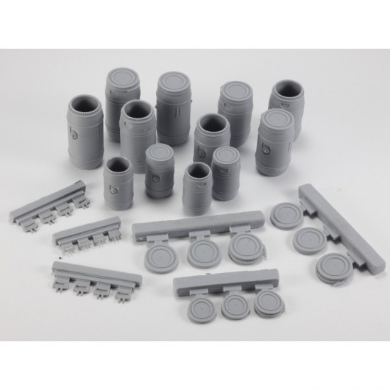 1/35 Plastic Drums (12 barrels of 3 different sizes) 1/35 Plastic Drums (12 barrels of 3 different sizes)
