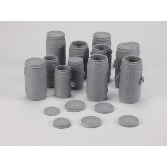 1/35 Plastic Drums (12 barrels of 3 different sizes) 1/35 Plastic Drums (12 barrels of 3 different sizes)
