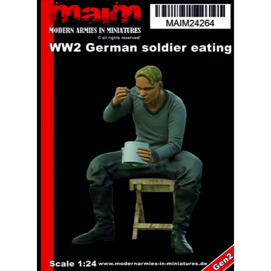 1/24 WWII German Soldier Eating 1/24 WWII German Soldier Eating