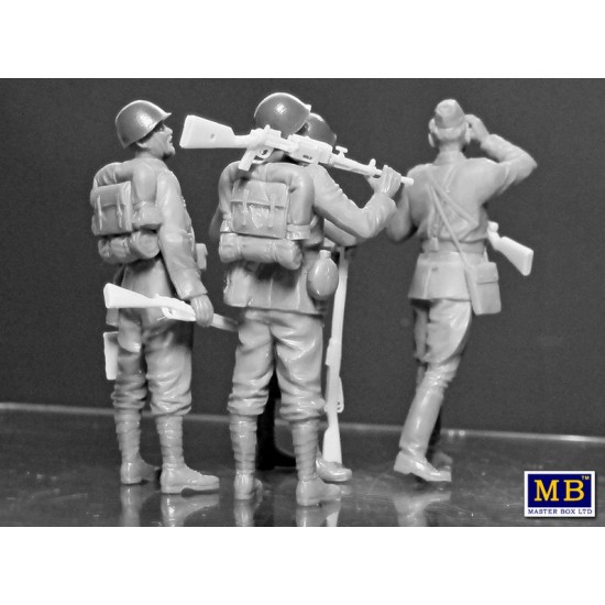 1/35 WWII Italian Military Men (5 Figures) 1/35 WWII Italian Military Men (5 Figures)