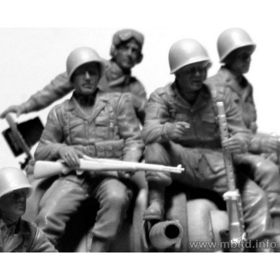1/35 The 101st Light Company US Paratroopers & British Tankman in France 1944 (9 Figures)