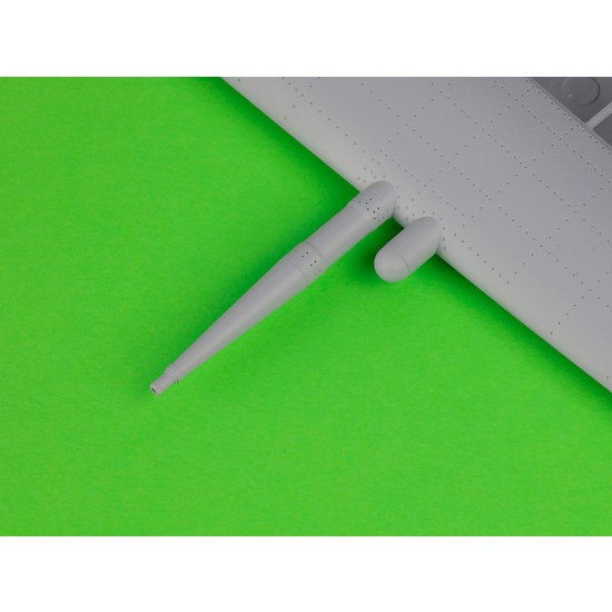 1/24 Spitfire Mk.Ixc - Hispano 20mm Cannons In Fairings for Airfix 1/24 Spitfire Mk.Ixc - Hispano 20mm Cannons In Fairings for Airfix