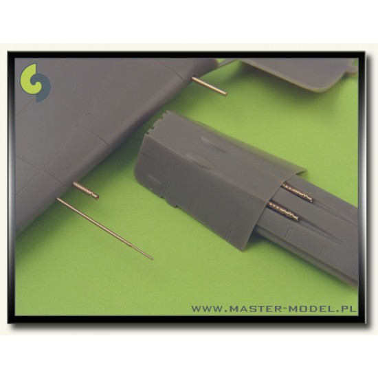 1/48 Focke-Wulf Fw 190 A2-A5 Armament Set & Pitot Tube 1/48 Focke-Wulf Fw 190 A2-A5 Armament Set & Pitot Tube