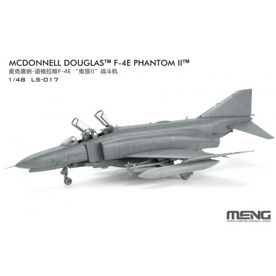 1/48 McDonnell Douglas F-4E Phantom II Fighter-bomber 1/48 McDonnell Douglas F-4E Phantom II Fighter-bomber