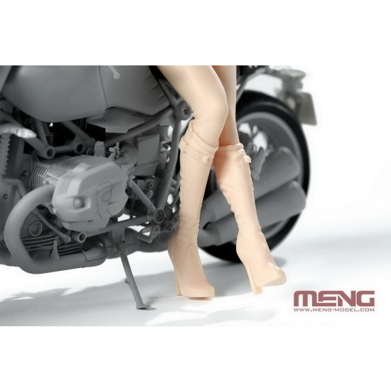 1/9 Hot Rider (women motorcyclists/motorbike girl) 1/9 Hot Rider (women motorcyclists/motorbike girl)