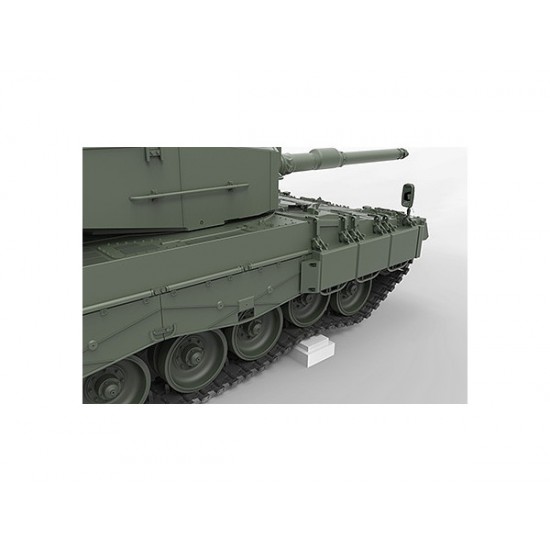 1/35 German Main Battle Tank Leopard 2A4 1/35 German Main Battle Tank Leopard 2A4