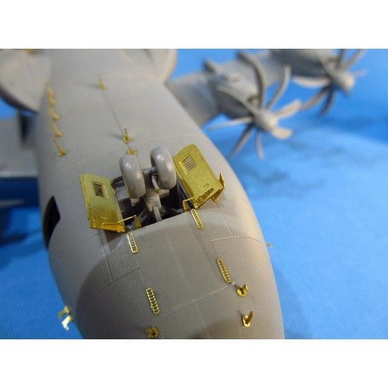1/144 Airbus A400M Detail Set for Revell kits 1/144 Airbus A400M Detail Set for Revell kits