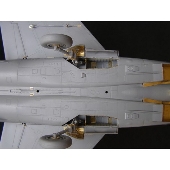 1/48 Mikoyan-Gurevich MiG-25 Wheel Bays for ICM kits 1/48 Mikoyan-Gurevich MiG-25 Wheel Bays for ICM kits