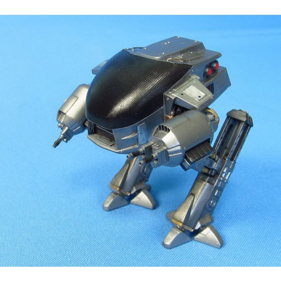 1/35 Fighting Robot D-209 1/35 Fighting Robot D-209