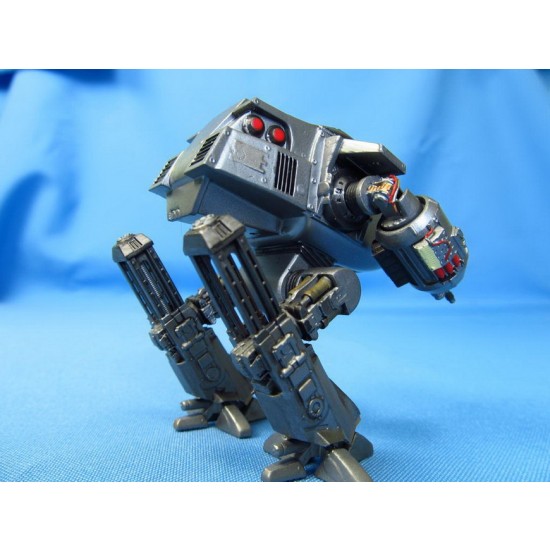 1/35 Fighting Robot D-209 1/35 Fighting Robot D-209