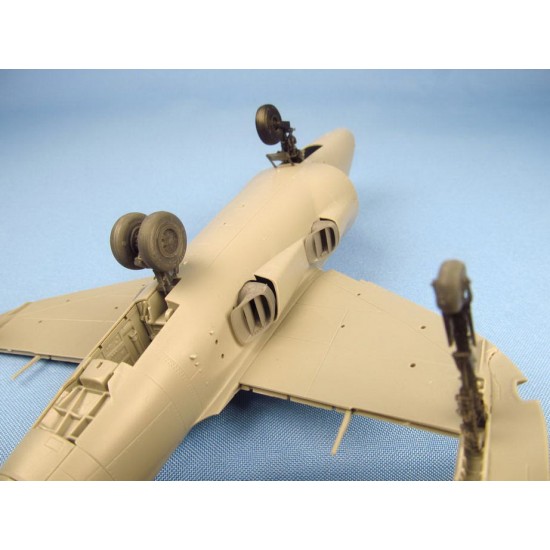 1/48 Hawker Siddeley Harrier GR1/GR3 Landing Gears w/Wheels for Kinetic kits 1/48 Hawker Siddeley Harrier GR1/GR3 Landing Gears w/Wheels for Kinetic kits